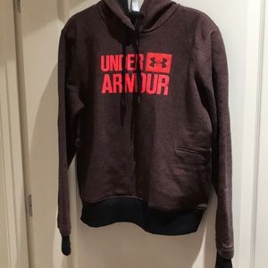 Under Armour Sweatshirt Never Worn.